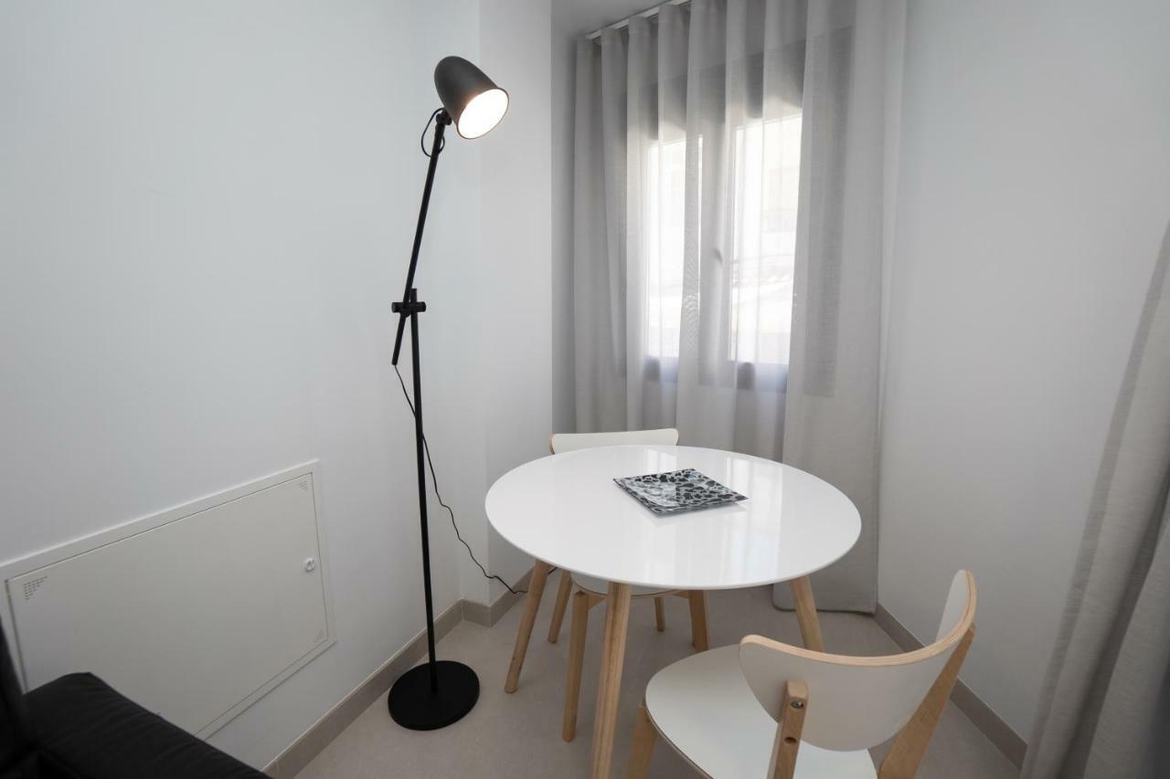 Apartamentos Mombasa 2 Planta Nerja Buitenkant foto