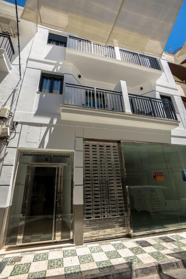 Apartamentos Mombasa 2 Planta Nerja Buitenkant foto